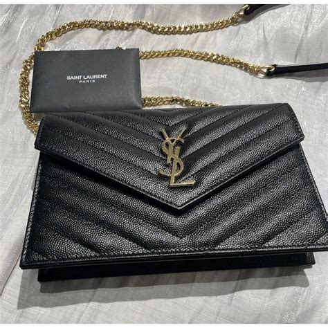 ysl 信封 腮 红|YSL經典信封包Envelope Bag縮小變成「情書腮紅」，全新時尚宣 .